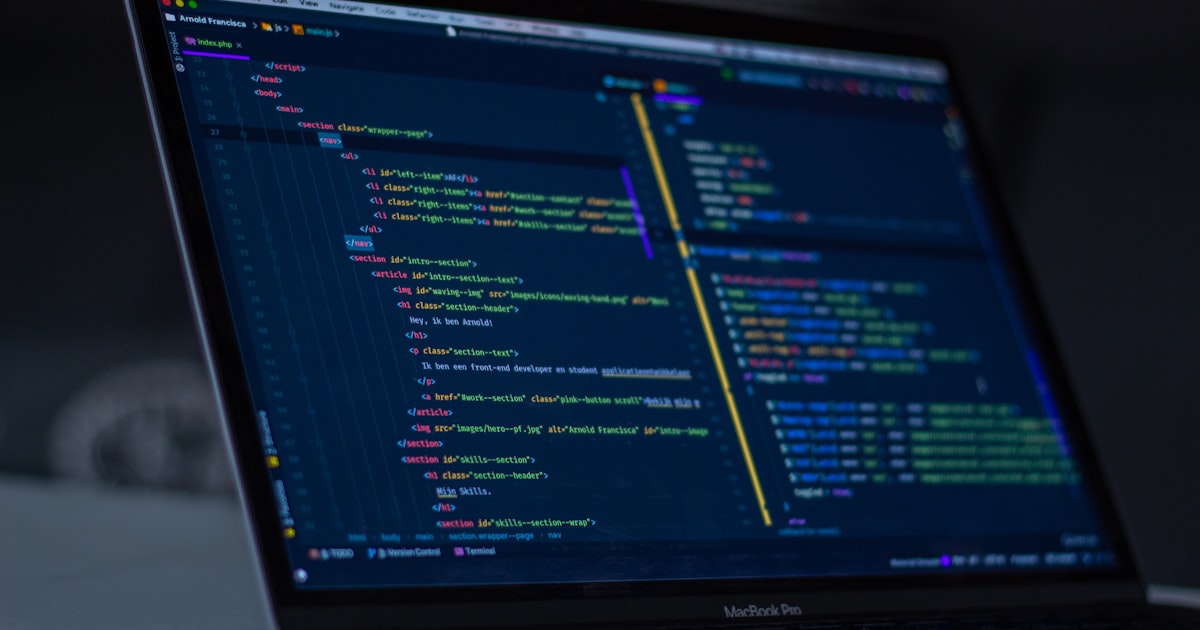 コードエディタに表示されたプログラムコード — AIコーディング支援ツール導入検討のイメージ